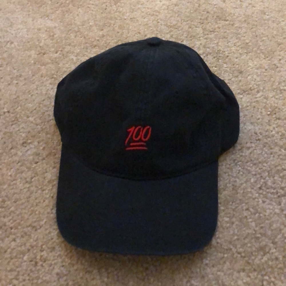 💯 Hat